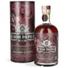 Don Papa Sherry Casks Rum 0,7 L u elegantnoj boci s tamnim sherry tonovima i prepoznatljivim dizajnom te poklon kutijom