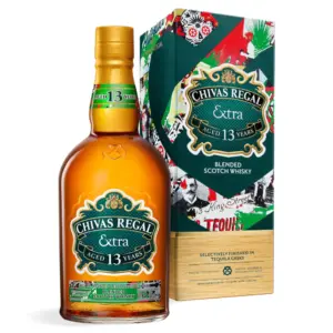 Chivas Regal Extra 13 Years Old Tequila Cask whisky 0,7 L u elegantnoj boci s modernom etiketom i prepoznatljivim dizajnom poklon kutije
