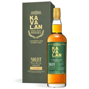 Kavalan Solist Ex-Bourbon Cask Single Malt Whisky 0,7 L u elegantnoj boci svijetle zlatne boje s poklon kutijom.