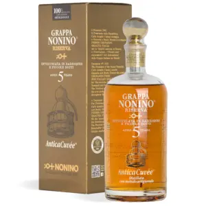 Nonino Grappa Riserva Antica Cuvée 5 Years Old 0,7 L u elegantnoj boci s luksuznom poklon kutijom toplih jantarnih tonova. talijanska grappa
