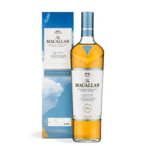 The Macallan Quest Single Malt Scotch Whisky 1 L u elegantnoj boci s modernom poklon kutijom inspiriranom konceptom putovanja.